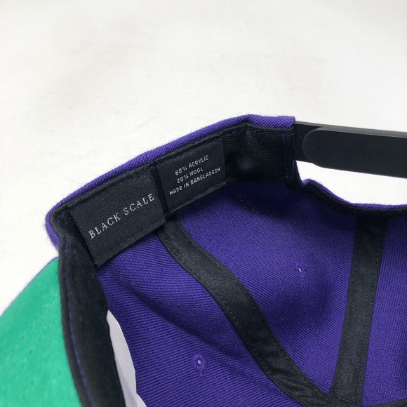Black Scale Mens The Vs Snake Snapback Hat Cap - Picture 6 of 6